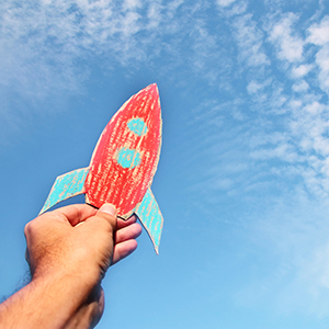 高级管理人员辞职公告