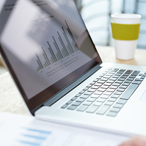 2018 年第六次临时股东大会决议公告