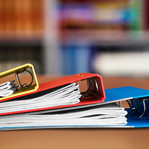 第二届董事会第二十八次会议决议公告