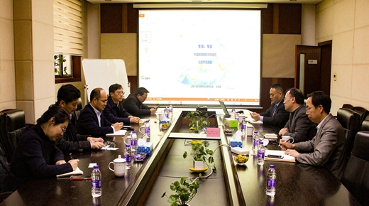 上海市经信委总工程师刘平一行莅临仁会生物调研指导