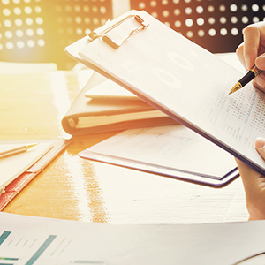 第三届董事会第十五次会议决议